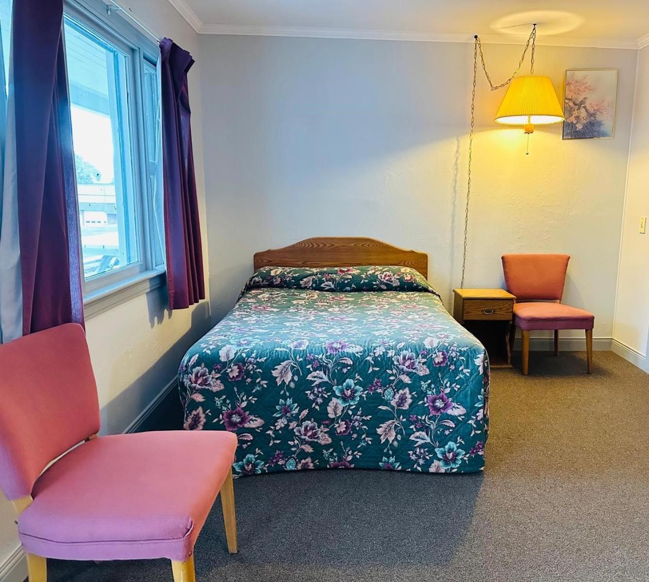 Stiles Motel Hill View Woodstock Ngoại thất bức ảnh