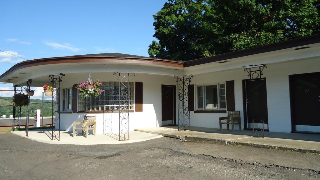 Stiles Motel Hill View Woodstock Ngoại thất bức ảnh