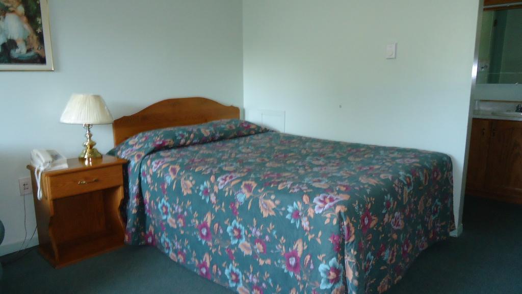 Stiles Motel Hill View Woodstock Phòng bức ảnh